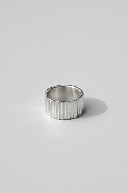 Endless Lines Ring