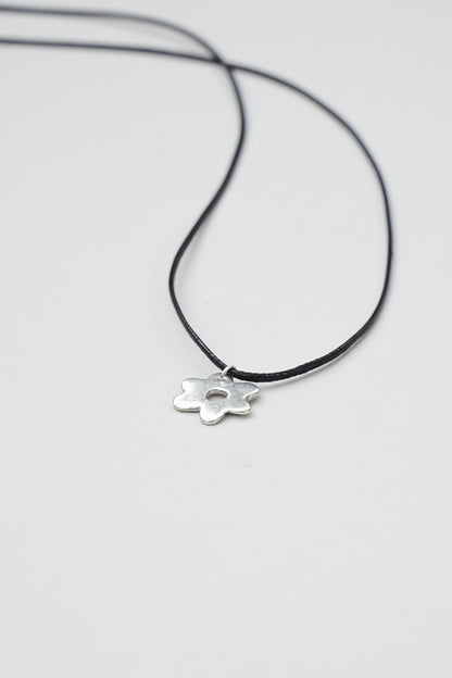 Bloom Necklace