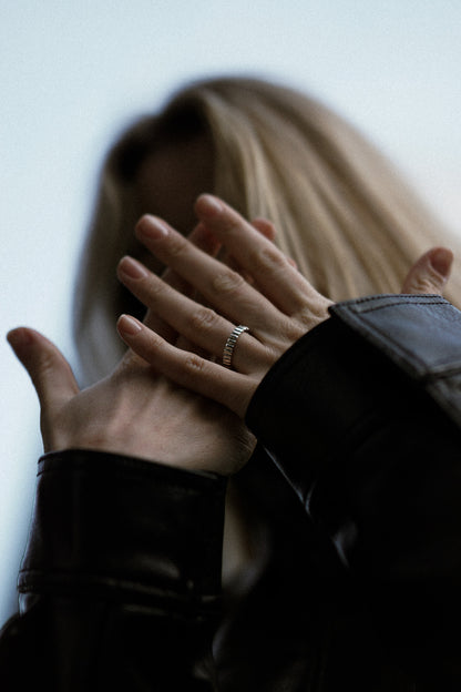 Endless Lines Small Ring