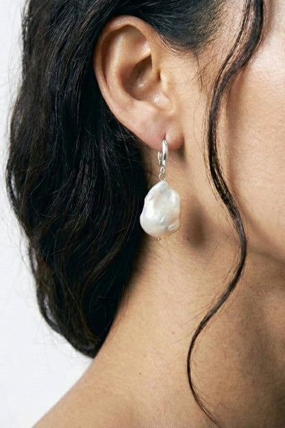 Freshwater Pearl Earrings